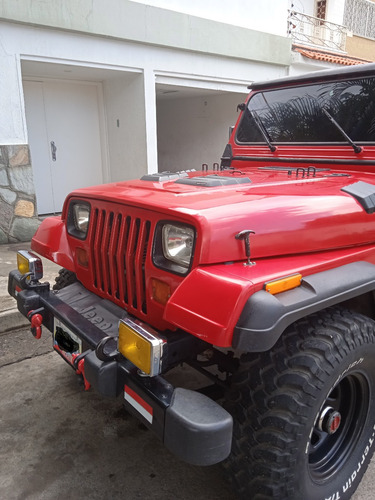 Imagen 5 de 14 de Jeep Wrangler Cj5 / Yj 78 Resturado