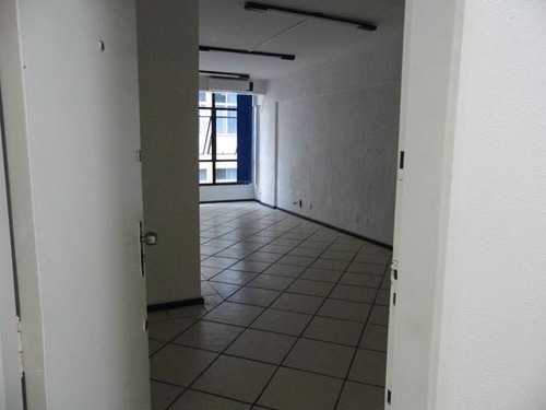 Imagem 10 de 12 de Sala Comercial De 33m² No Centro De Florianópolis. - Sa0719