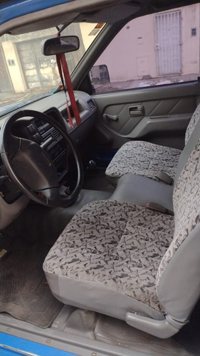 Isuzu Pick Up 2.5 Turbo D/c 4x2