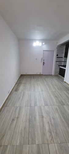 Imagen 2 de 6 de Venta - Monoambiente - San Cristóbal - Saavedra 1100