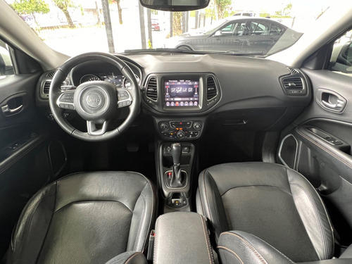 Jeep Compass LONGITUDE 2.0 4x2 Flex 16V Aut.