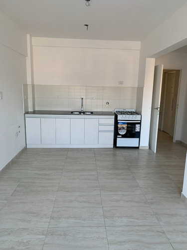 Imagen 3 de 12 de Entrega Inmediata!! 2 Ambientes Con Balcon A Estrenar!