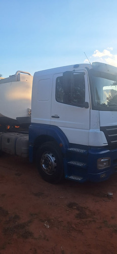 Cavalo Toco 4x2 Motor Novo Com 100.000 Km