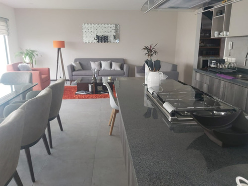 Imagen 3 de 14 de Se Vende Hermosa Casa En Lomas De Angelópolis Amueblada