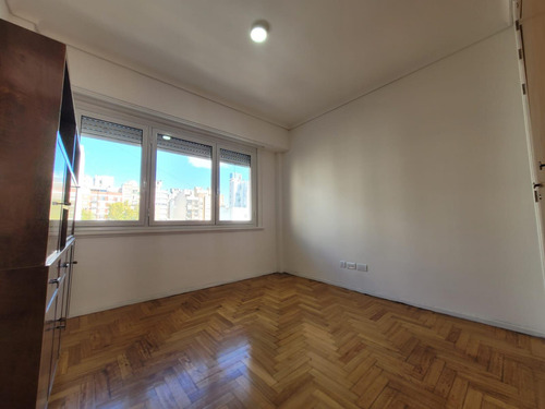 Venta Departamento 3 Ambientes Con Balcon Saliente Centro Mar Del Plata