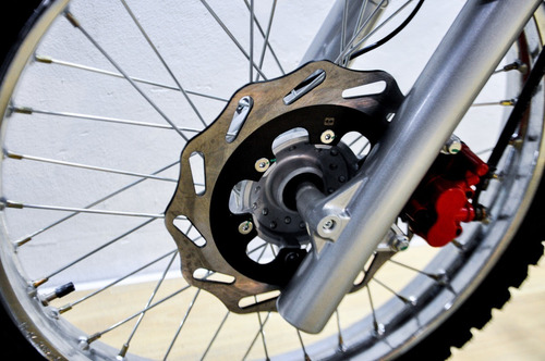 Imagen 7 de 14 de Keller Quasar 250cc Tr Con Baul Grande Moto Enduro 2022
