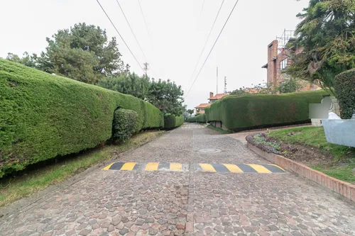 Casa En Venta En Torreladera (suba). Cod V1106001