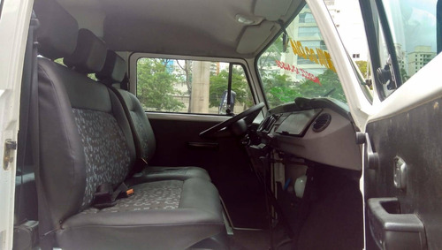 Imagem 10 de 15 de Volkswagen Kombi 1.4 Flex 2011 K