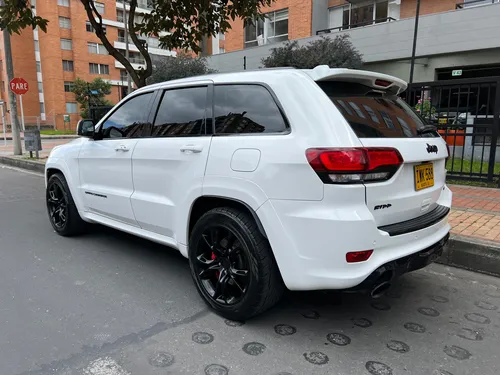 Jeep Srt8
