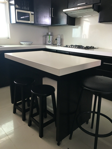 Imagen 8 de 14 de Casa De Dos Pisos Con Alberca, 3 Recamaras Y 5 Baños.