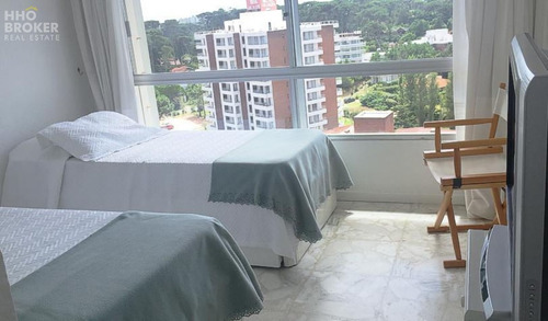 Imagen 16 de 26 de En Venta, Edificio Fragata, Parada 19 Playa Mansa, Punta Del Este - Punta Del Este Mansa-ref:452