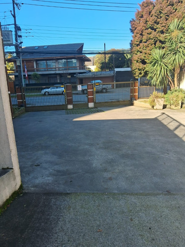Arriendo Estacionamiento Costado Udec