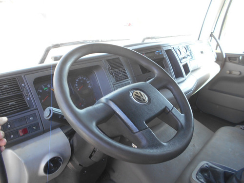 Imagem 8 de 25 de Volkswagen 24250 Bitruck 2012