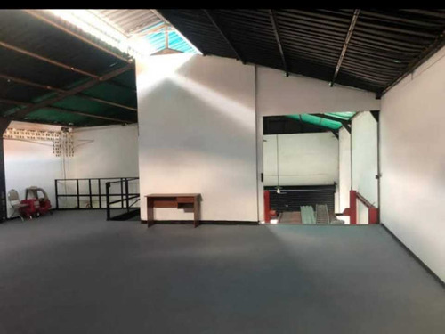 Se Vende Galpon 600m2 Los Dos Caminos