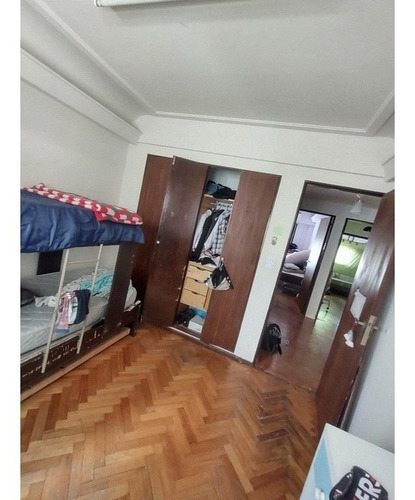 Imagen 10 de 18 de Venta 4 Ambientes Con Dependencia Y Cochera Flores