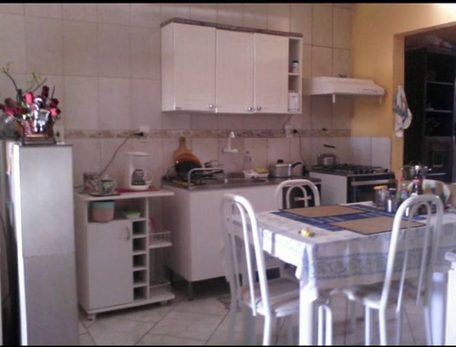 Casa À Venda Na Rua Doutor Deoclécio Pereira, Jardim Floresta, Porto Alegre - Rs - Liv-12251