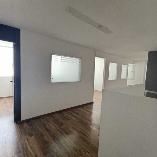 Oficinas En Renta Sobre Periferico Y Frente A Plaza Toreo