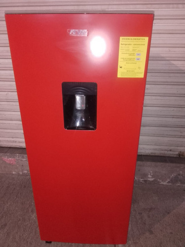 Refrigerador Atvio Home, Modelo At-6.6urr Rojo (Usado)
