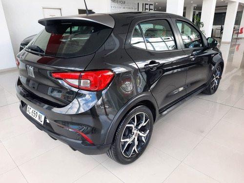Fiat Argo Hgt 1.8 Mt Única Mano 2018 55.000 Km. Negro