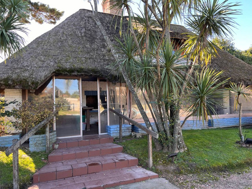 Atlantida - Venta - Casa Sol Y Luna - Proximo Al Centro Y Playa