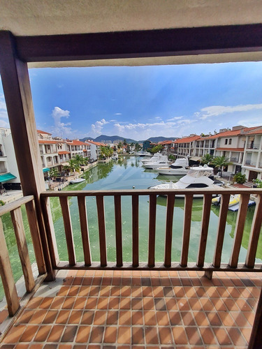Imagen 5 de 11 de Se Alquila Espectacular Apto Duplex Res. Pueblo Viejo