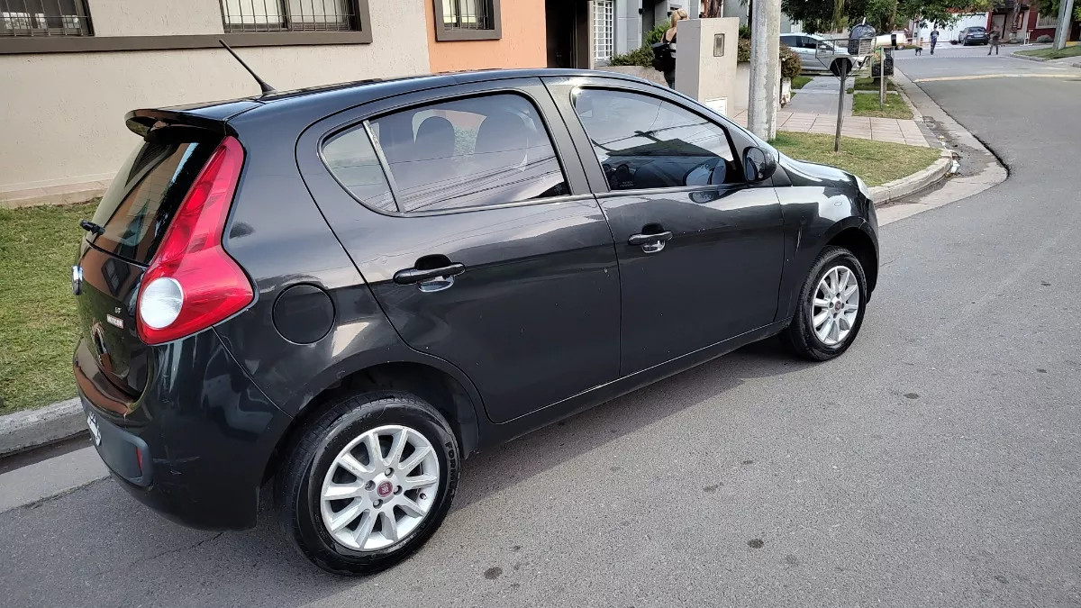 Fiat Palio 1.4 Attractive 85cv