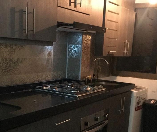 Lindo Y Cómodo Departamento En Providencia