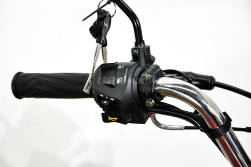 Imagen 15 de 20 de Moto Naked Keller Stratus Cg 150 Base V2 Llantas A Rayos