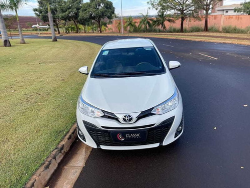 Imagem 14 de 15 de Toyota Yaris Hatch Xl 1.3 Aut 2019
