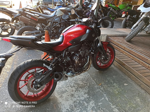 Imagem 3 de 8 de Yamaha Mt 07 Abs