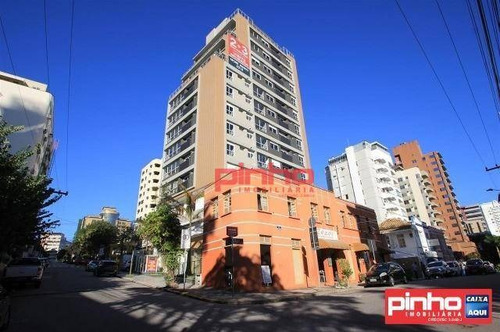 Imagem 19 de 30 de Apartamento Com 2 Dormitórios (suíte) À Venda, 66,71 M² Por R$ 850.000,00- Centro - Florianópolis/sc - Ap0024