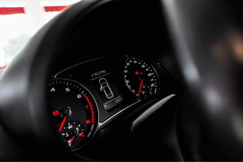Imagen 13 de 21 de Audi A1 2015 1.4 Ambition Tfsi 122cv Stronic
