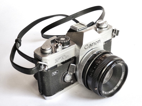 Câmera Fotográfica Analógica Canon Ftb Com Objetiva 50mm