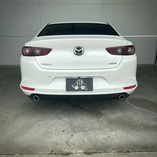 Mazda 3 2024