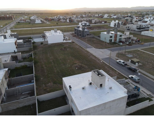 Cuestas De Manantiales - 250mts - Apto Duplex - Mj