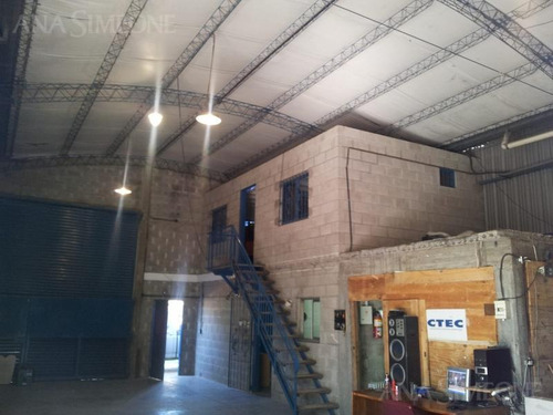 Imagen 5 de 10 de Nave Industrial - Del Viso