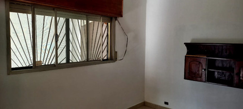 Imagen 10 de 18 de Venta P.h. De 4 Ambientes En Bernal Oeste