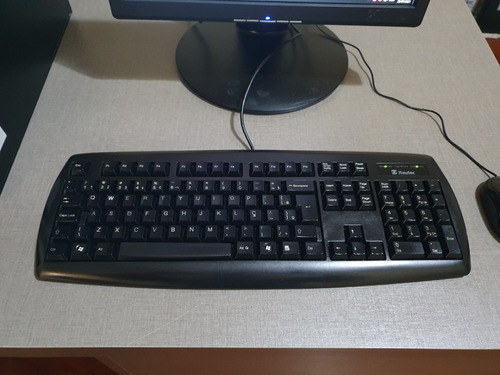 Imagem 6 de 10 de Kit Cpu Hp Compaq Amd X3 4gb Ssd 120gb Monitor Teclado Mouse