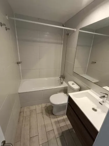 Departamento Loft 1d/1b, 1 Estacionamiento, Metro Villa Frei