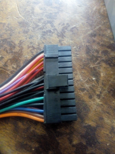 Imagen 3 de 3 de Fuente De Poder Atx 525w
