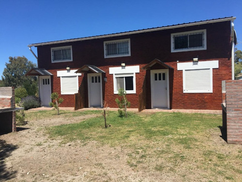 Cabañas 5 En Reta 3 Ambientes