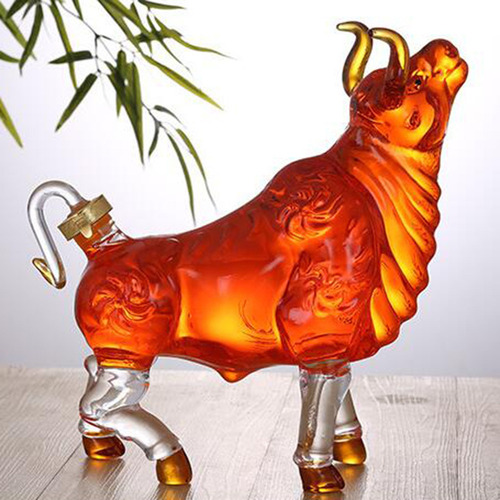 Jarra Whisky Con Forma Toro Novedad 1000ml Sin Para