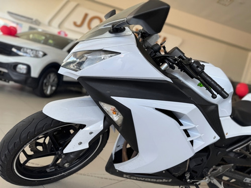 Kawasaki Ninja 300