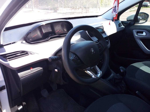 Peugeot 208 1.6 Active 2017