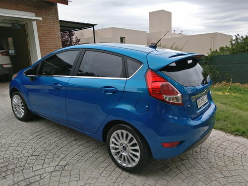 Imagen 5 de 15 de Ford Fiesta Titanium Powershift