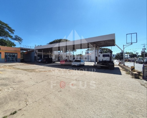 Imagen 4 de 19 de Jorge Febres Vende Estacion De Gasolina En Puerto Cabello (fofc-057)