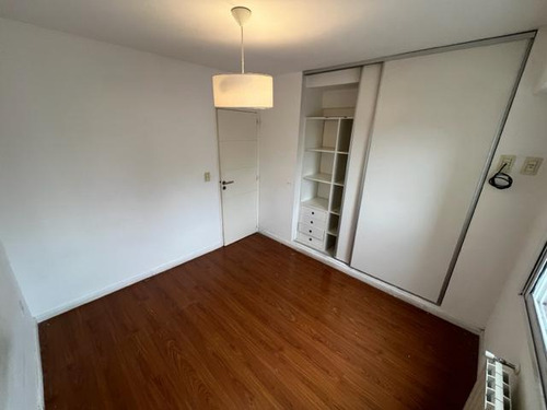 Departamento En Lomas De Zamora