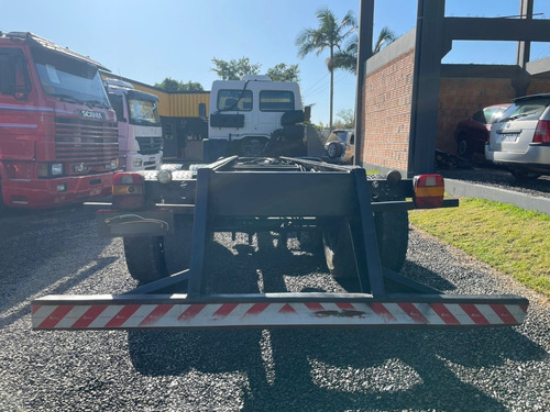 Imagem 5 de 9 de Ford Cargo 2422 6x2 No Chassi 2007