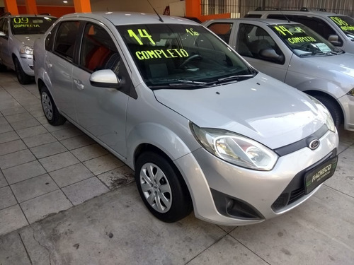 Imagem 3 de 9 de Ford Fiesta Sedan 1.6