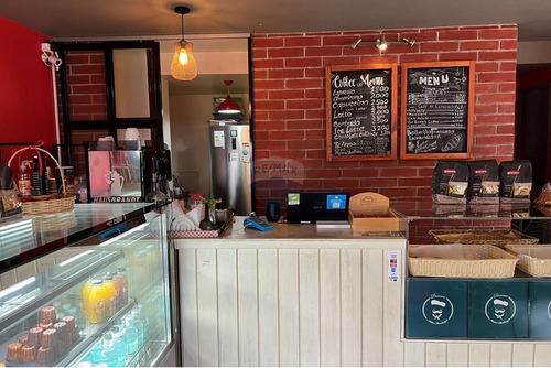 Derecho De Llaves Cafetería Al Paso El Golf
